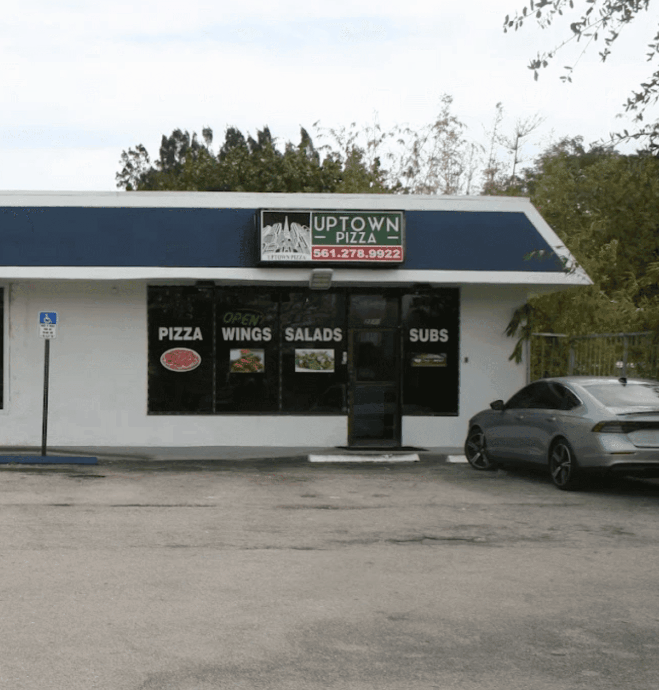 10 or 20 Piece Wings in Delray Beach | Uptown Pizza